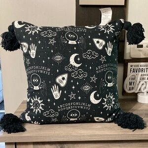 NWT Indigo Moon OUIJA BOARD 100% COTTON BLACK THROW PILLOWw/ TASSELS